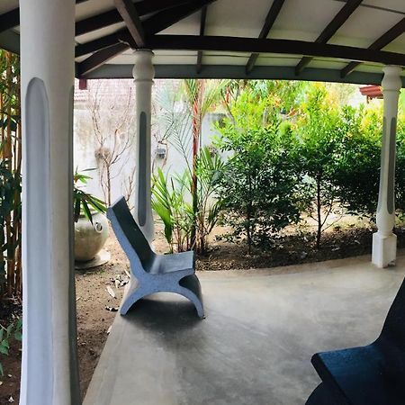 Villa Ceylon Home ウナワトゥナ エクステリア 写真
