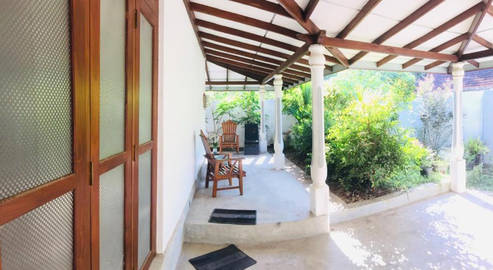 Villa Ceylon Home ウナワトゥナ エクステリア 写真