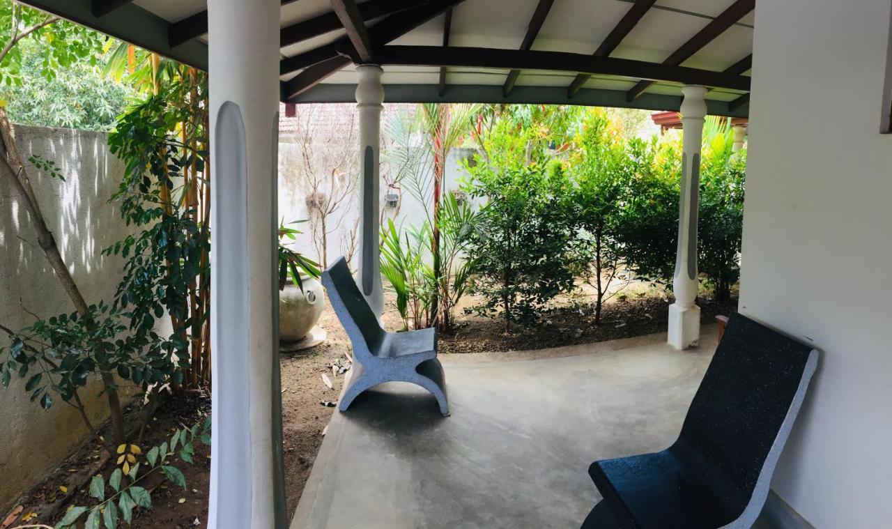 Villa Ceylon Home ウナワトゥナ エクステリア 写真