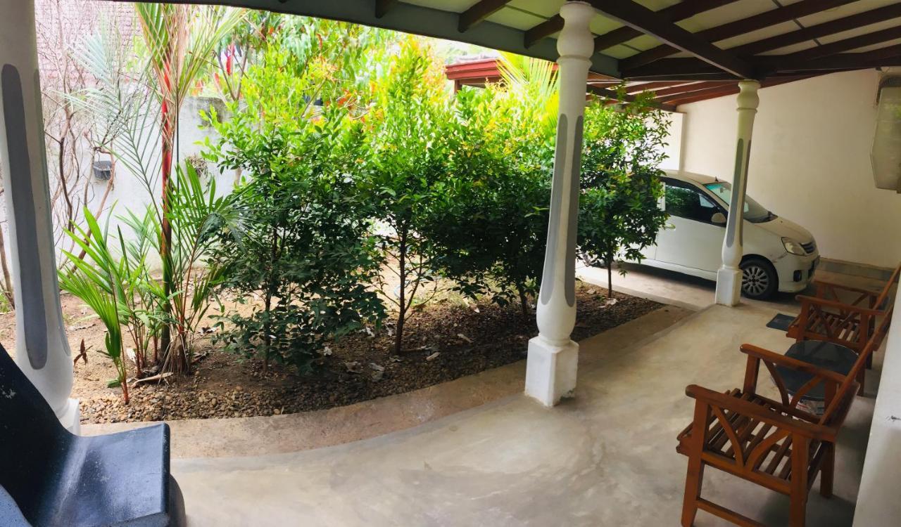 Villa Ceylon Home ウナワトゥナ エクステリア 写真